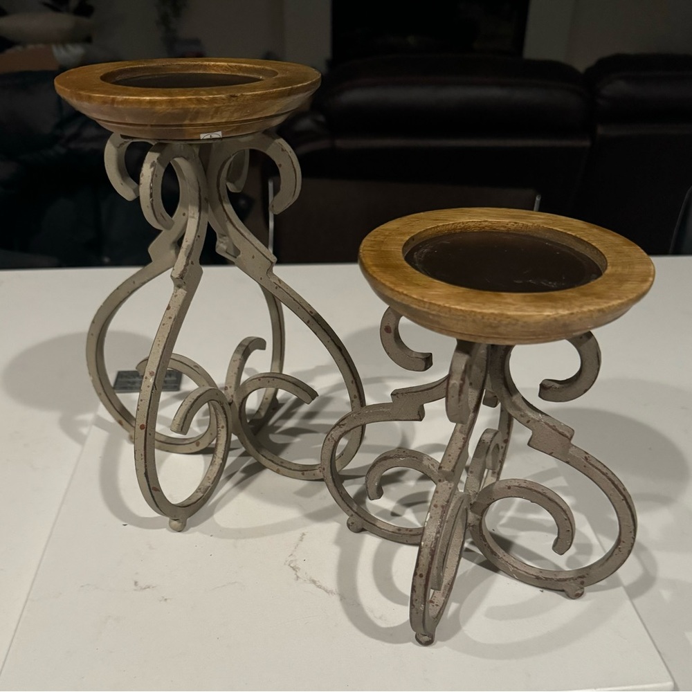 Elegant Brown and Gray Decorative Accents with Curvy Scrollwork